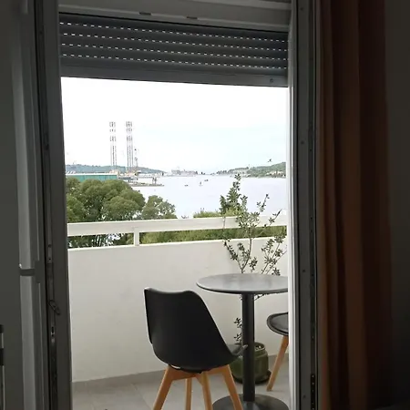 App Letta Sunset Apartment